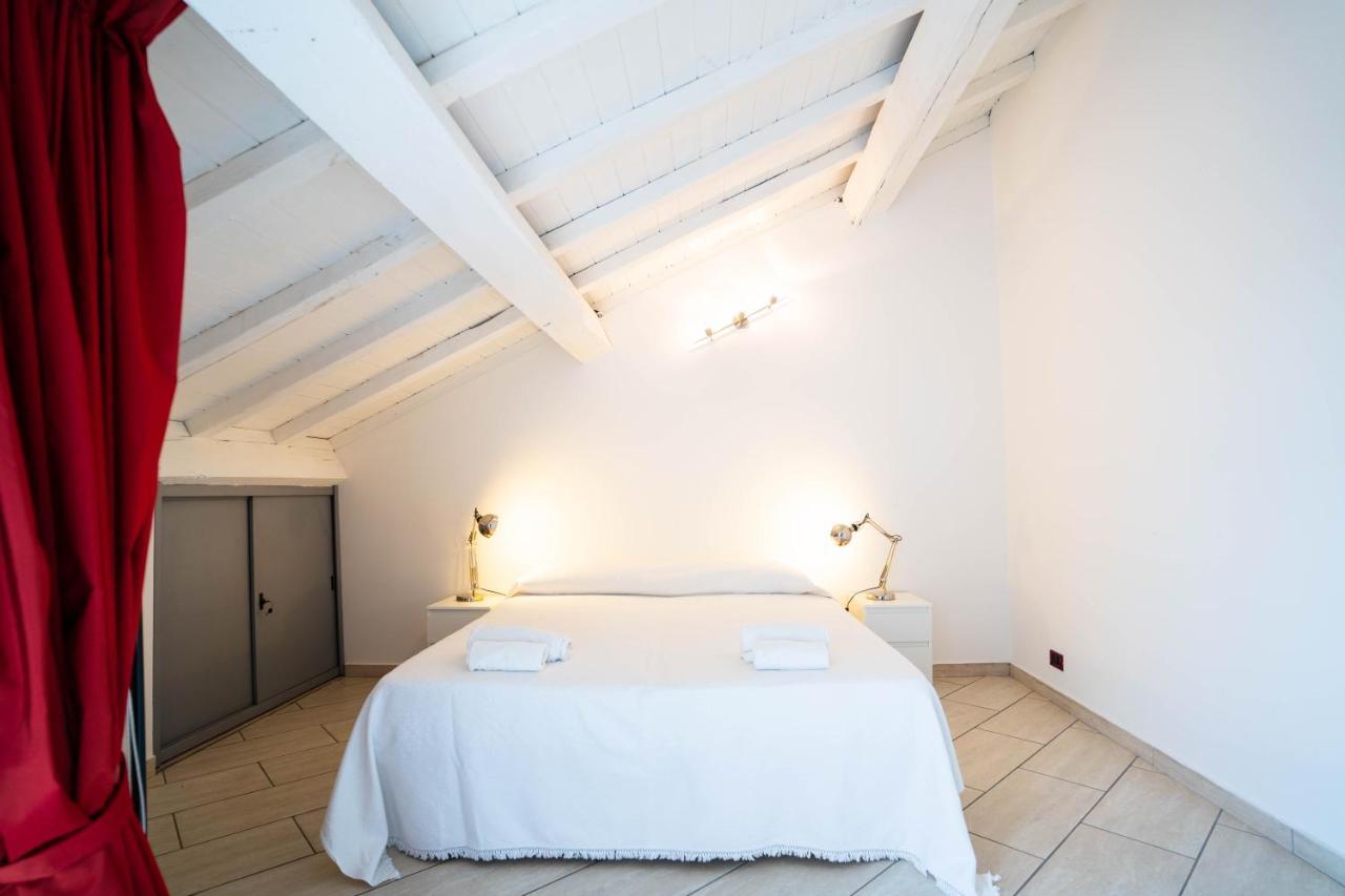V12 Apartments - Vittoria 12 โนวารา ภายนอก รูปภาพ